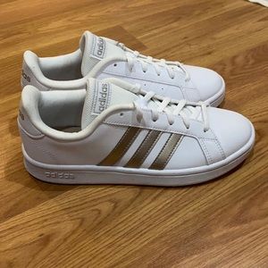 Women’s Adidas Classics
